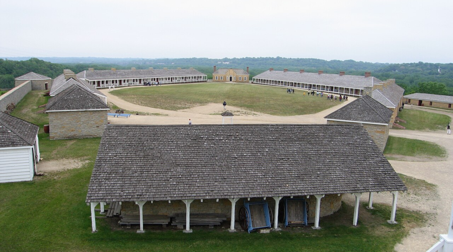 Historic Fort Snelling buildings in daylight in a 2008 National Park Service photograph